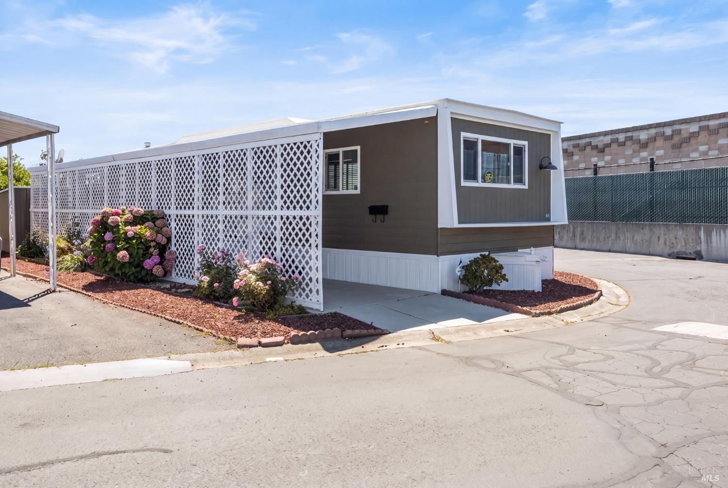 33 Catalpa Street Vallejo CA 94589