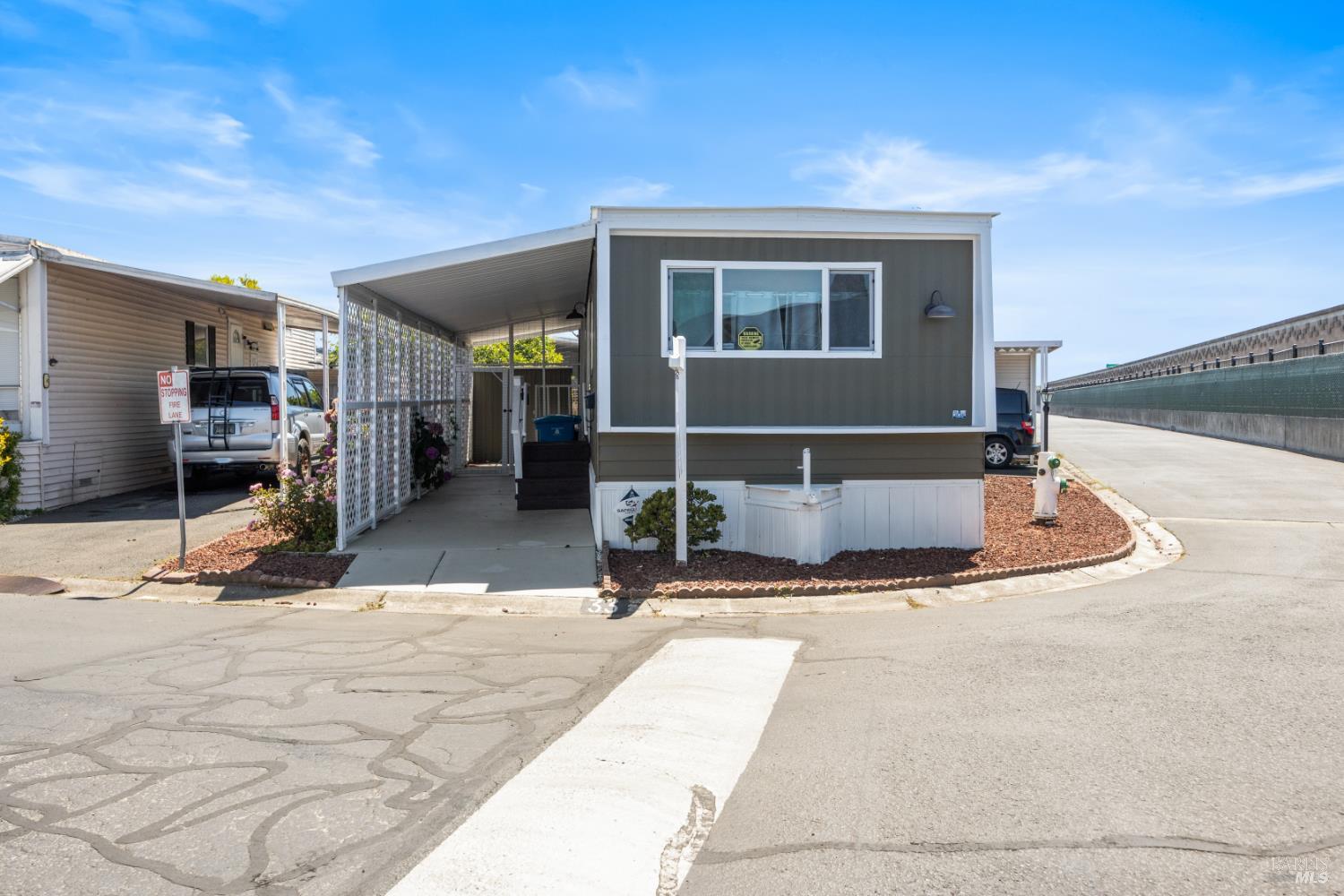 33 Catalpa Street Vallejo CA 94589