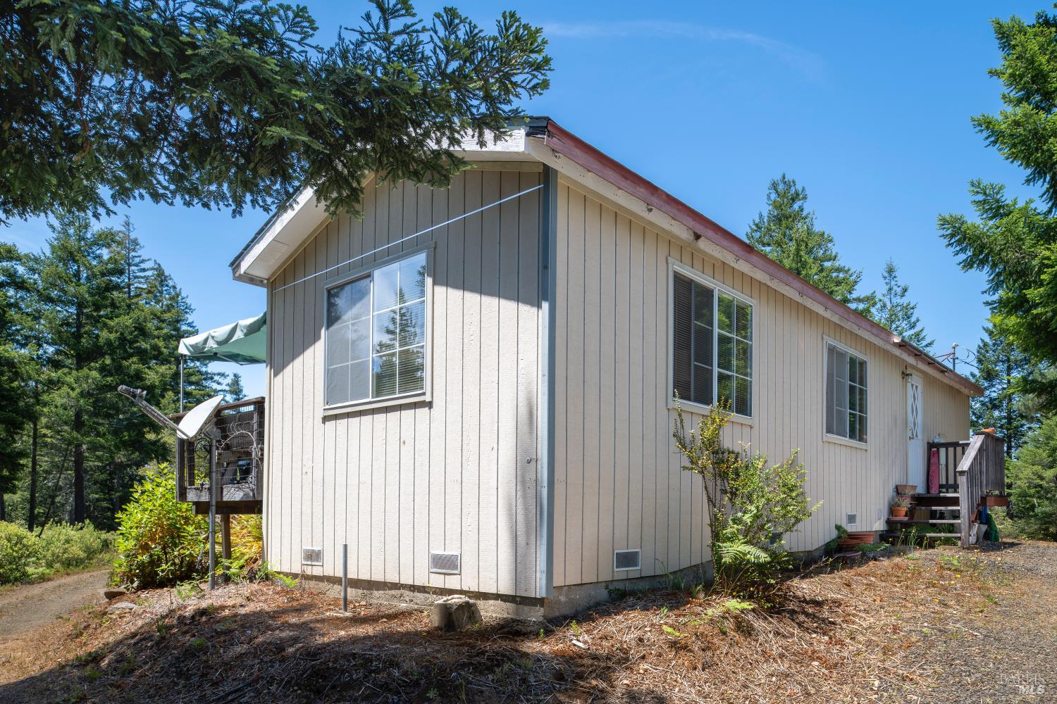 33482 Iversen Road Gualala CA 95445