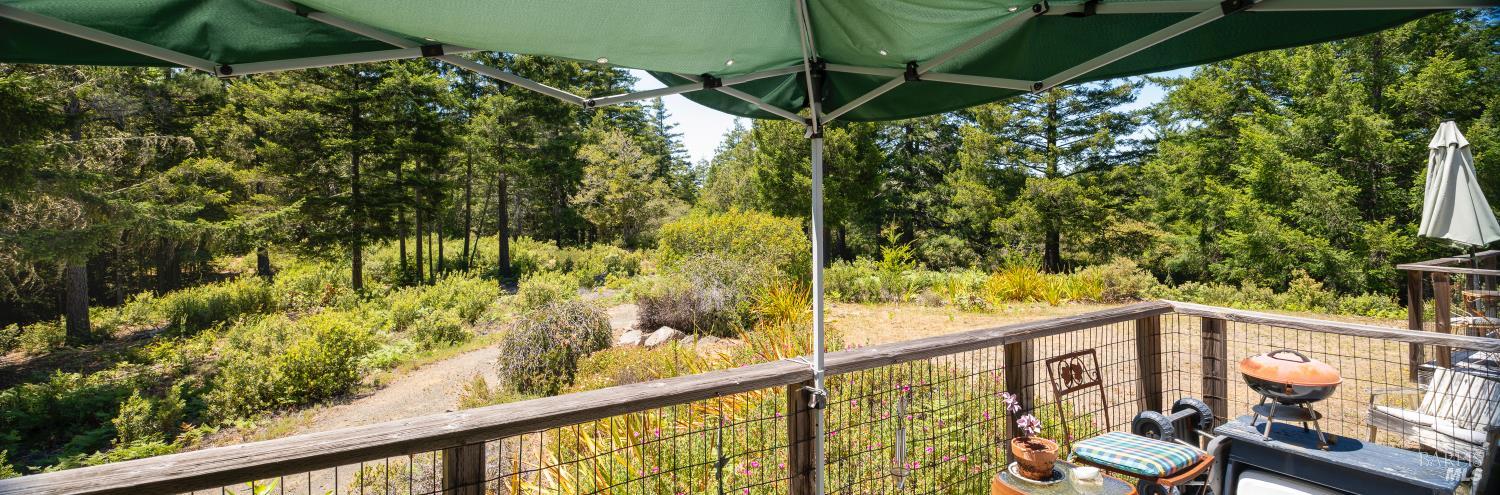 33482 Iversen Road Gualala CA 95445