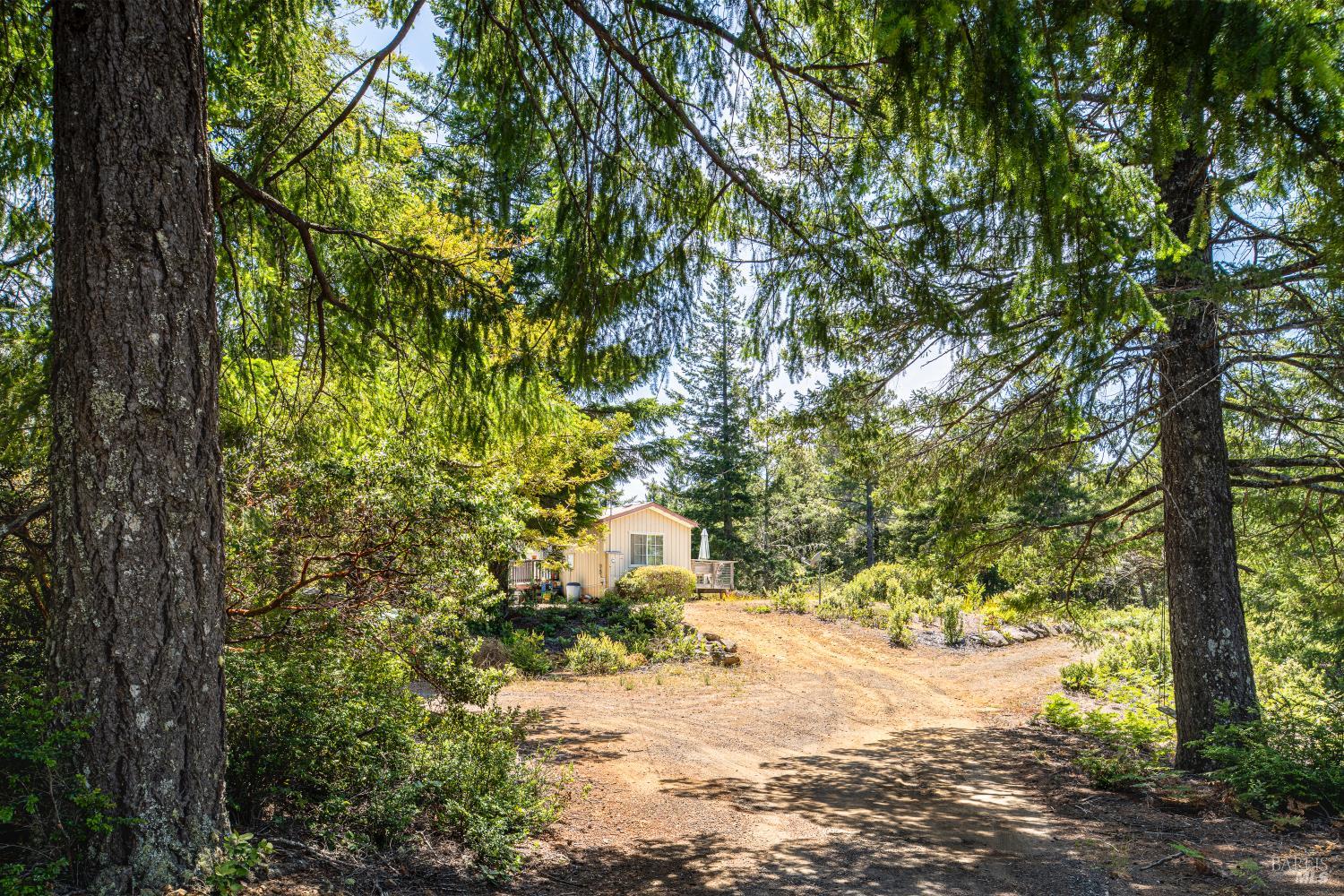 33482 Iversen Road Gualala CA 95445