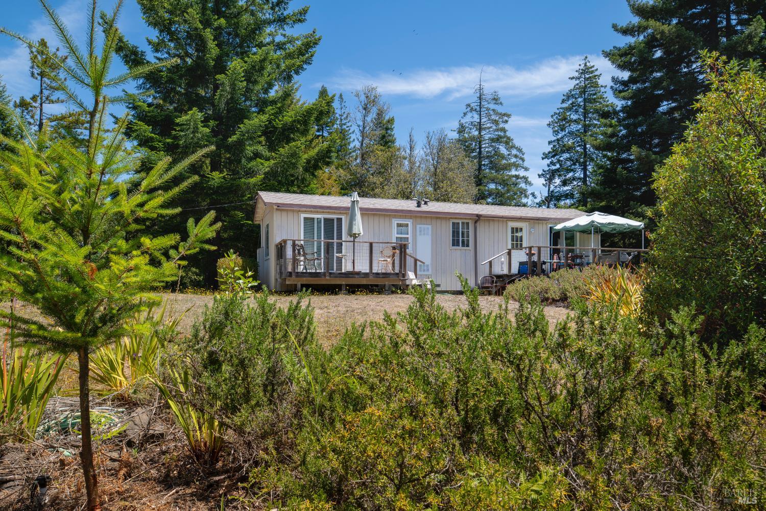 33482 Iversen Road Gualala CA 95445