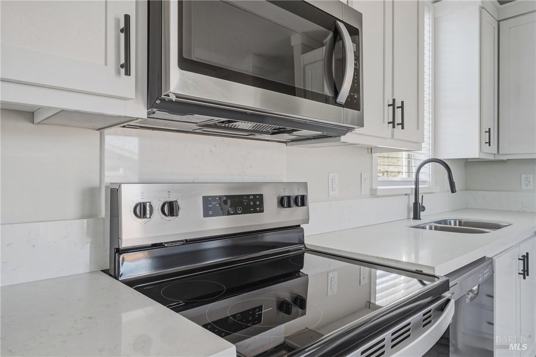 21325 Stewart Street Middletown CA 95461