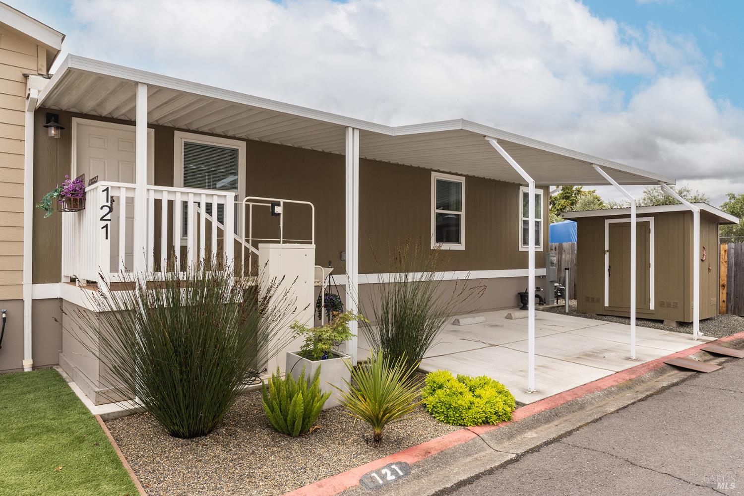 121 Cabana Drive Napa CA 94558