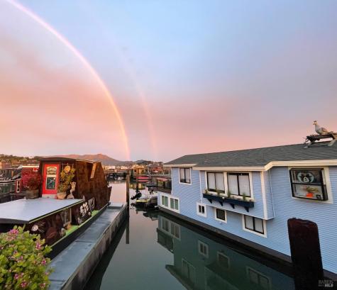 38 S 40 Dock Sausalito CA 94965