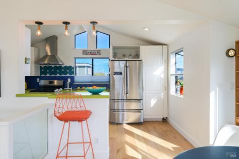 38 S 40 Dock Sausalito CA 94965