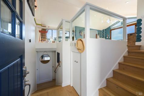 38 S 40 Dock Sausalito CA 94965