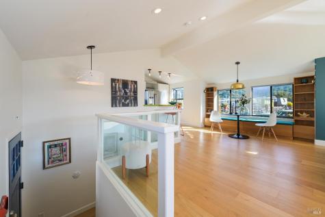 38 S 40 Dock Sausalito CA 94965