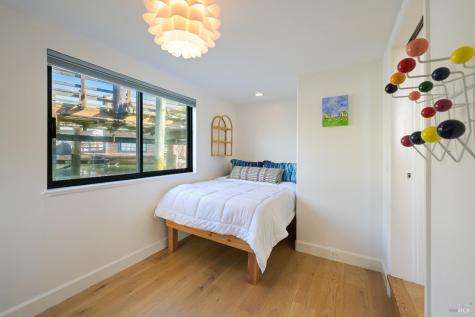 38 S 40 Dock Sausalito CA 94965