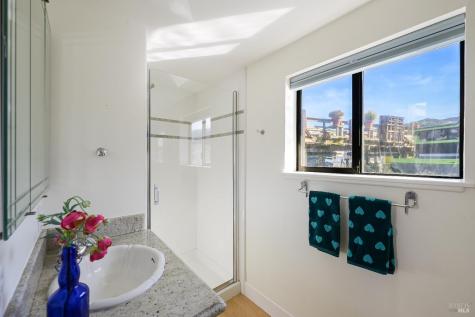 38 S 40 Dock Sausalito CA 94965