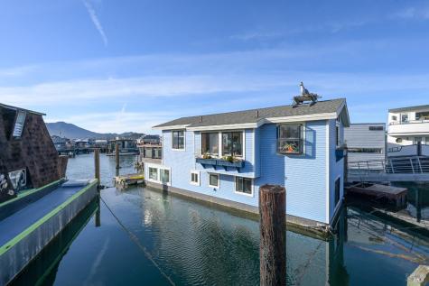 38 S 40 Dock Sausalito CA 94965