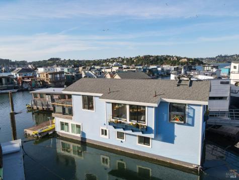 38 S 40 Dock Sausalito CA 94965