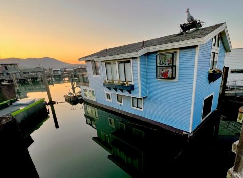 38 S 40 Dock Sausalito CA 94965