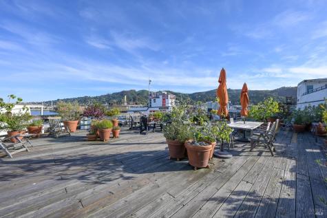 38 S 40 Dock Sausalito CA 94965