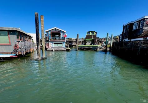 38 S 40 Dock Sausalito CA 94965