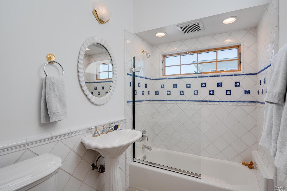 34 Gate 6 1/2 Road Sausalito CA 94965