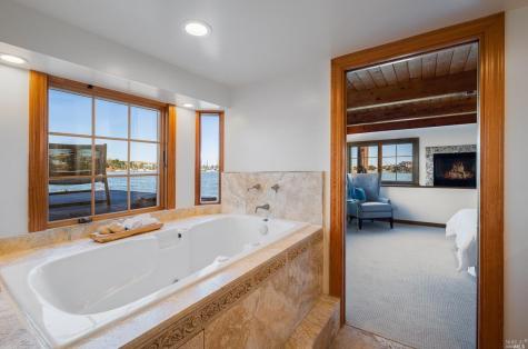 34 Gate 6 1/2 Road Sausalito CA 94965