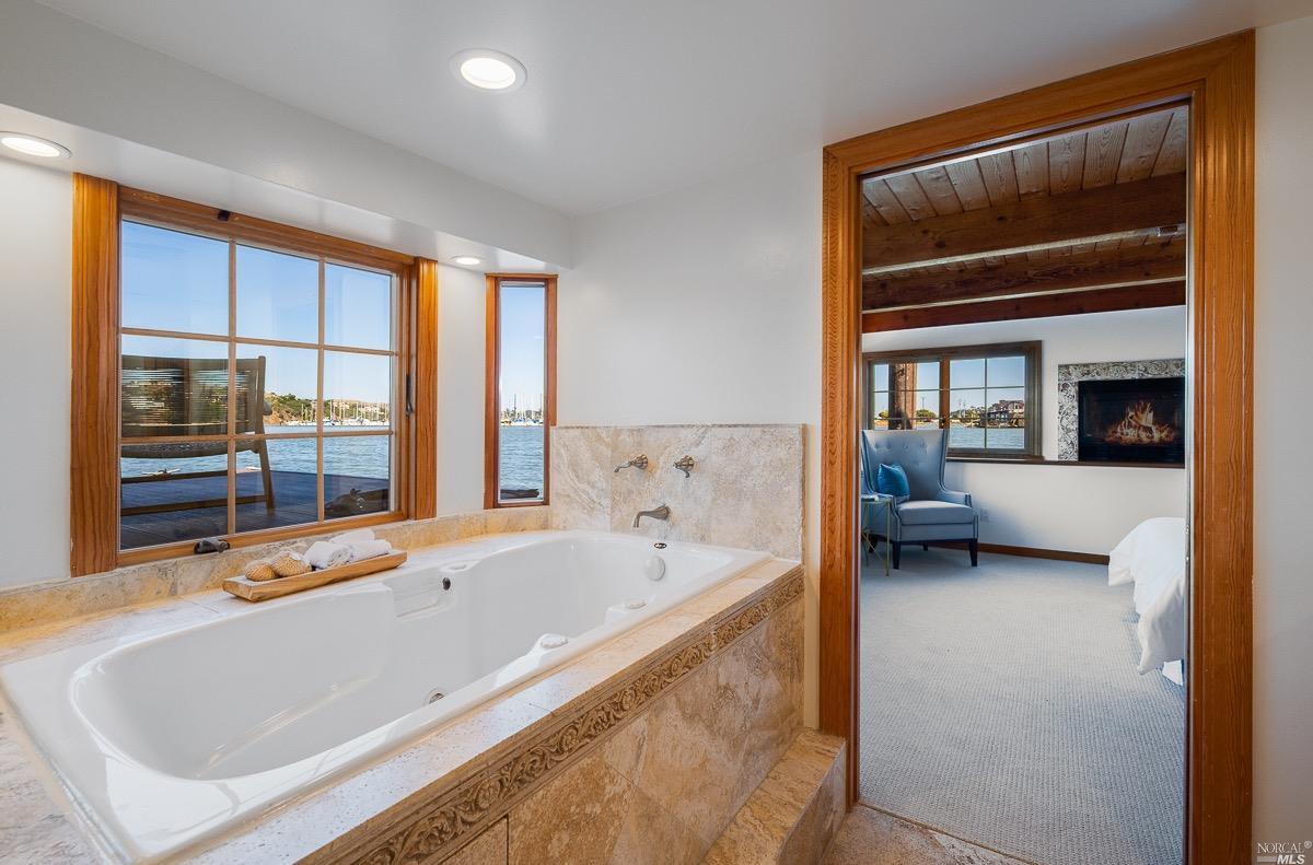 34 Gate 6 1/2 Road Sausalito CA 94965
