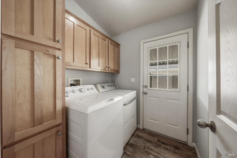 261 Hermosa Circle Santa Rosa CA 95409