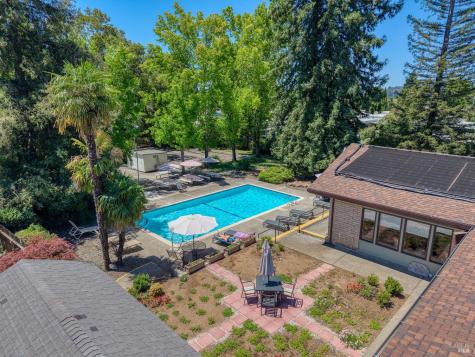 261 Hermosa Circle Santa Rosa CA 95409
