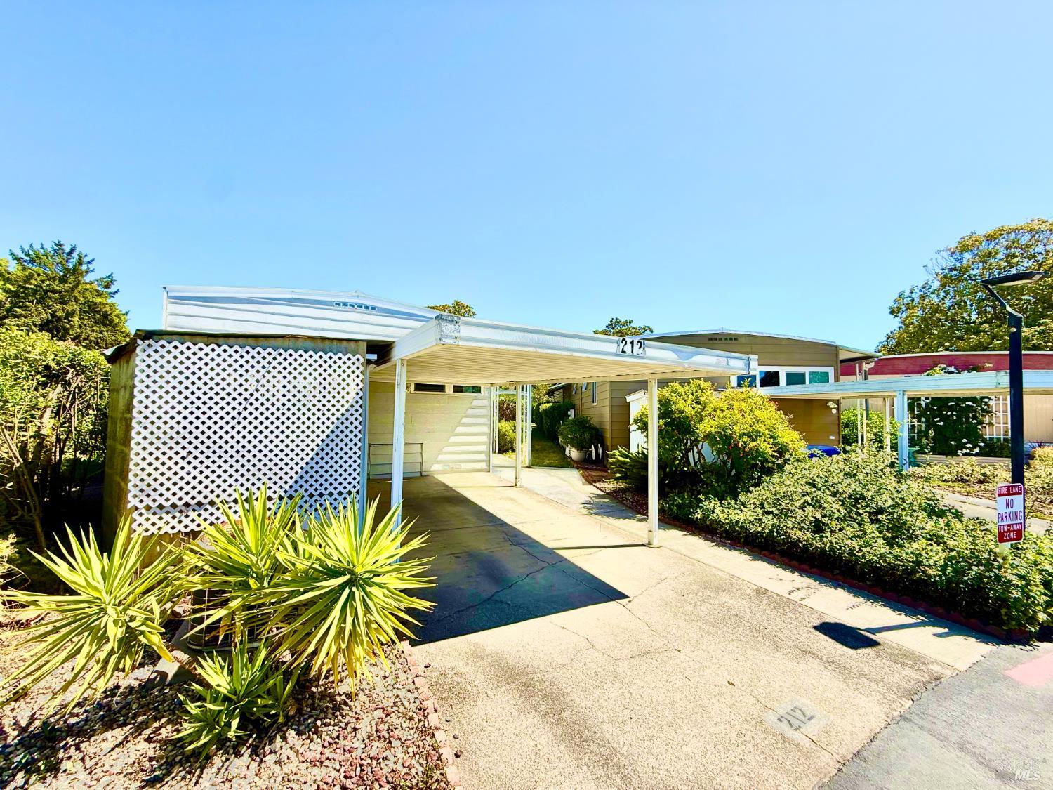 212 Cazares Circle Sonoma CA 95476