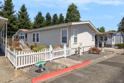 58 Estrella Drive Rohnert Park CA 94928