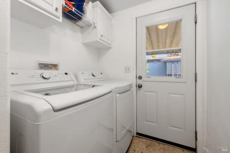 58 Estrella Drive Rohnert Park CA 94928