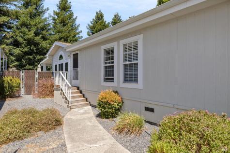 58 Estrella Drive Rohnert Park CA 94928