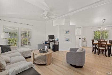 58 Estrella Drive Rohnert Park CA 94928