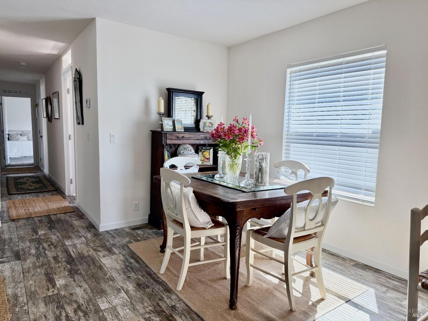 425 W Sierra Avenue Cotati CA 94931