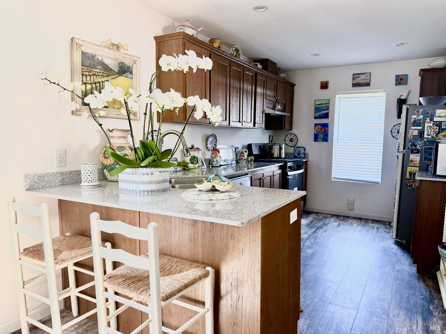 425 W Sierra Avenue Cotati CA 94931