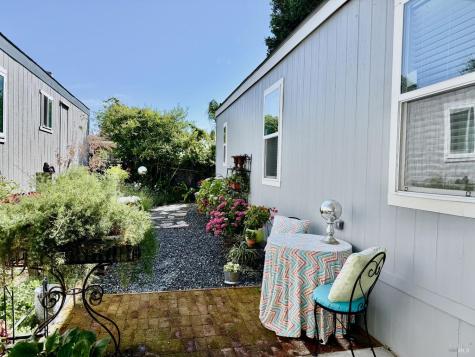 425 W Sierra Avenue Cotati CA 94931