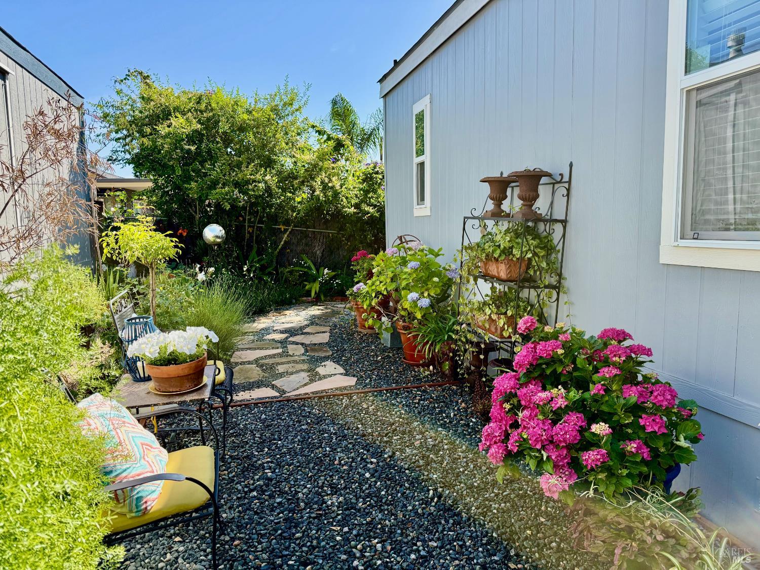 425 W Sierra Avenue Cotati CA 94931