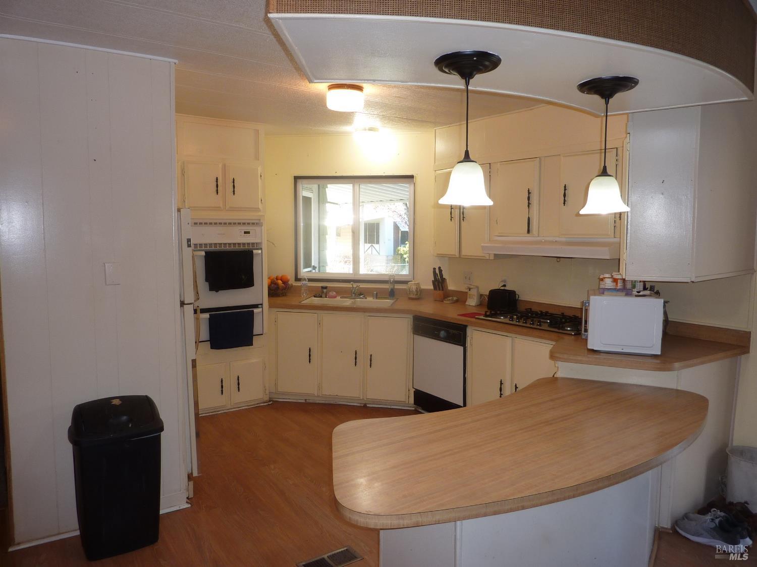 10755 Mobile Village Way Willits CA 95430