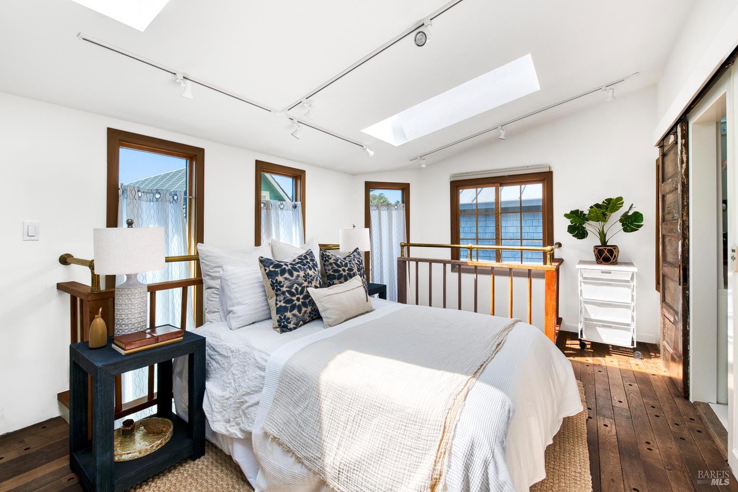36 E Pier Sausalito CA 94965