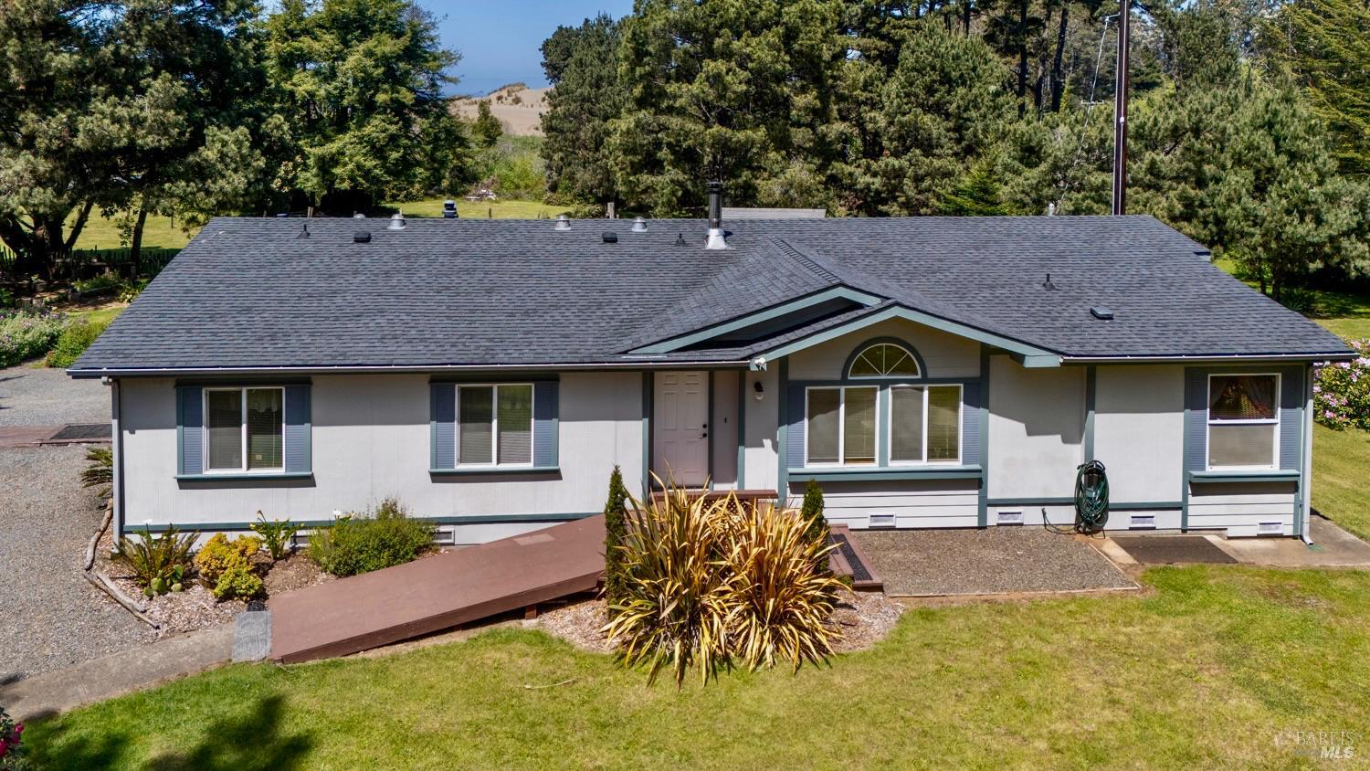 25101 Charlene Lane Fort Bragg CA 95437