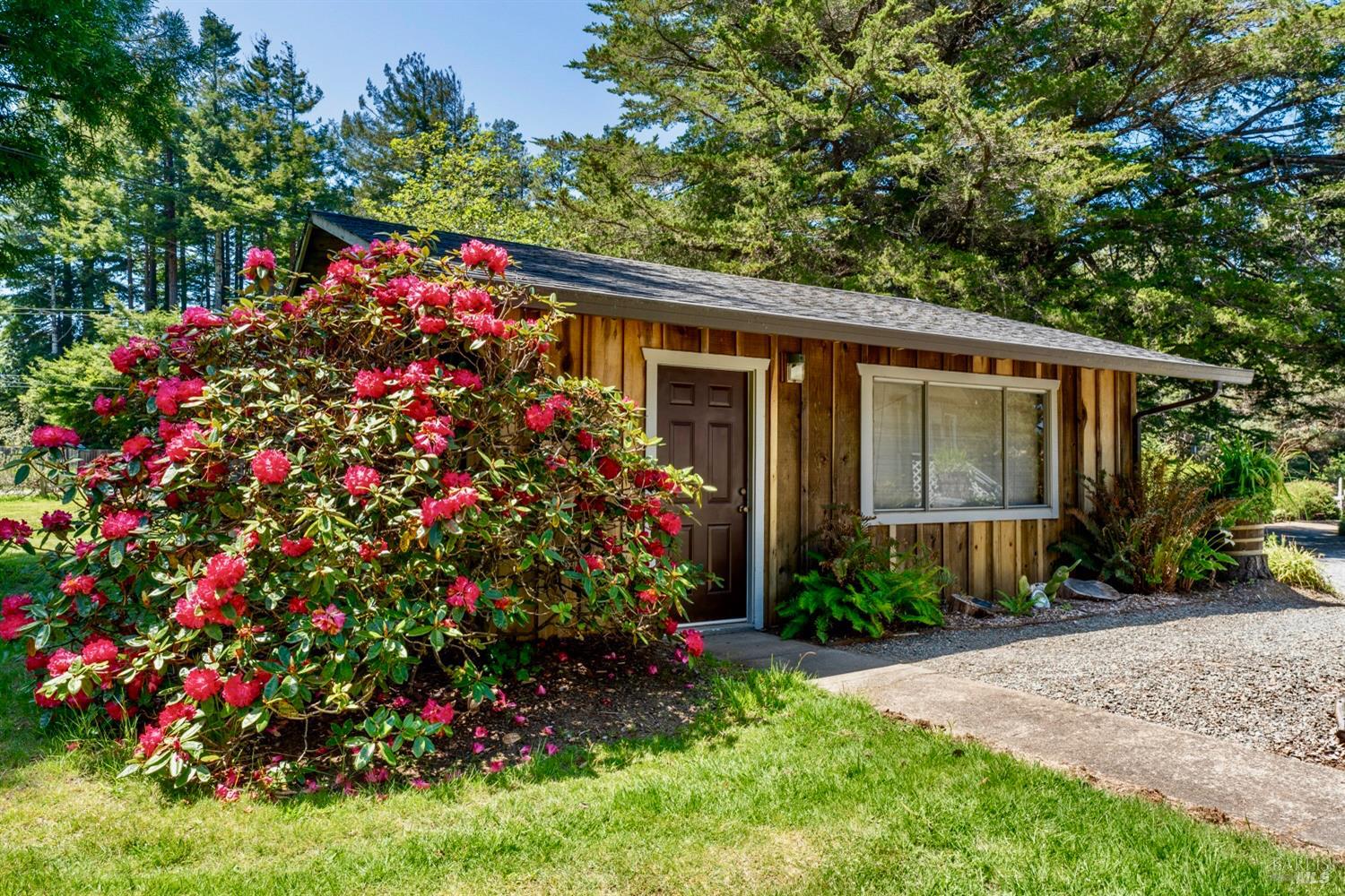 25101 Charlene Lane Fort Bragg CA 95437