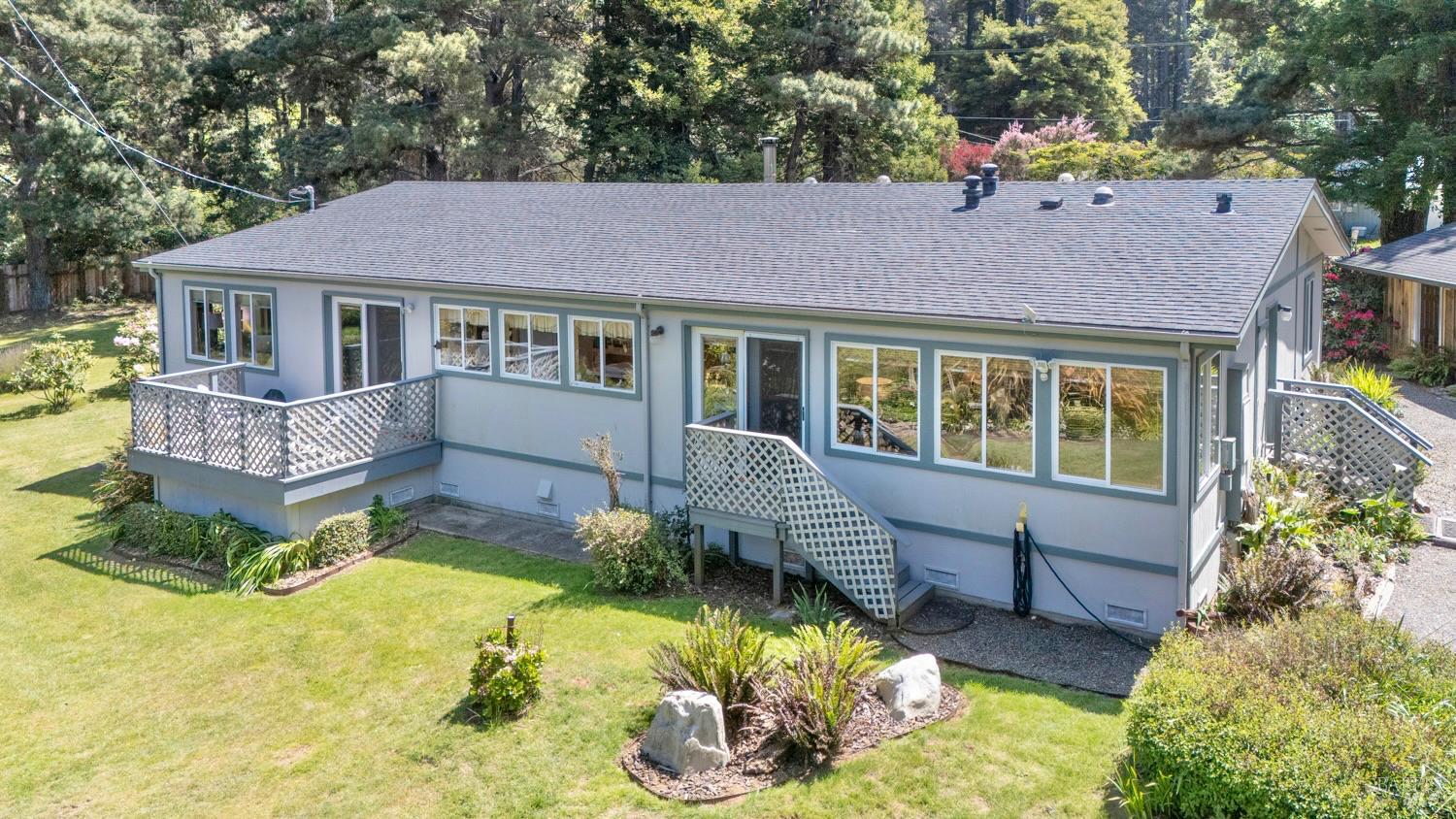 25101 Charlene Lane Fort Bragg CA 95437