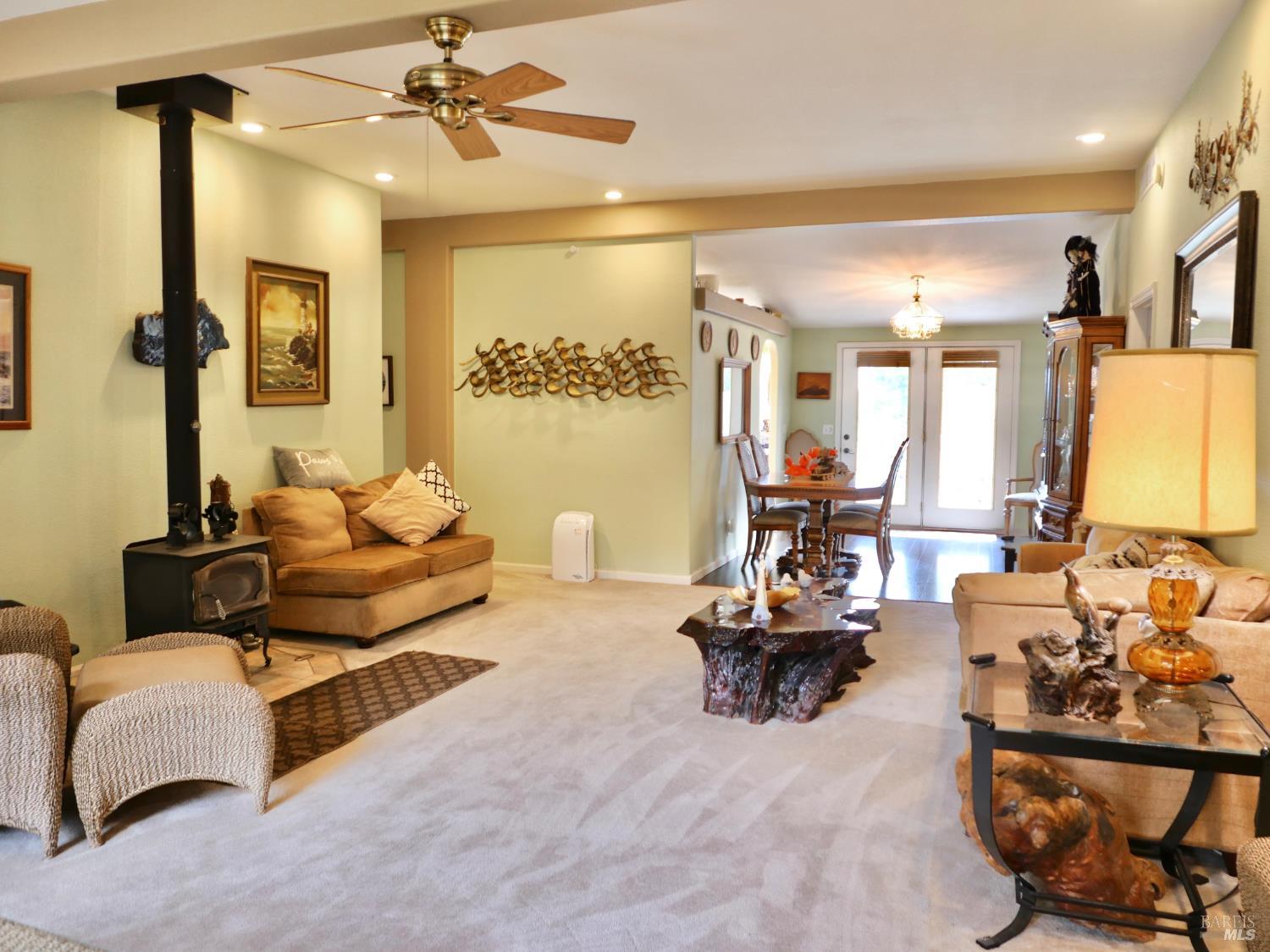 25101 Charlene Lane Fort Bragg CA 95437