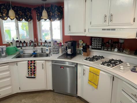 161 Bear Flag Road Sonoma CA 95476