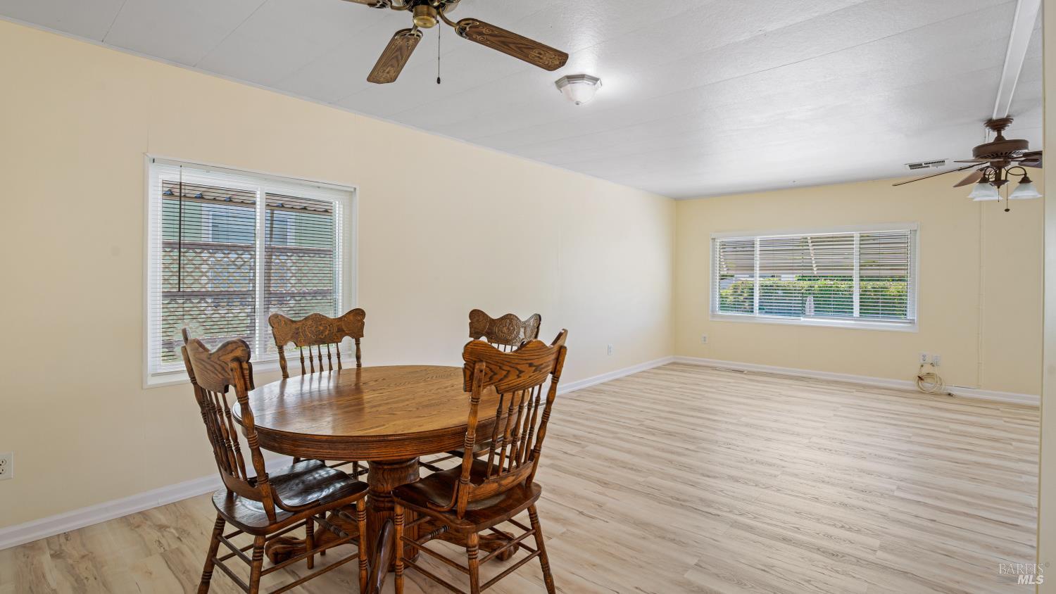 19 Newell Circle Napa CA 94558