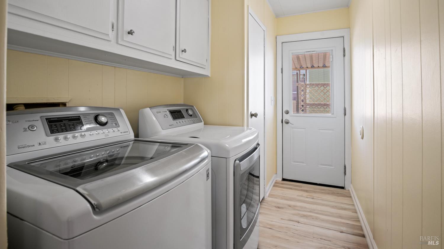 19 Newell Circle Napa CA 94558