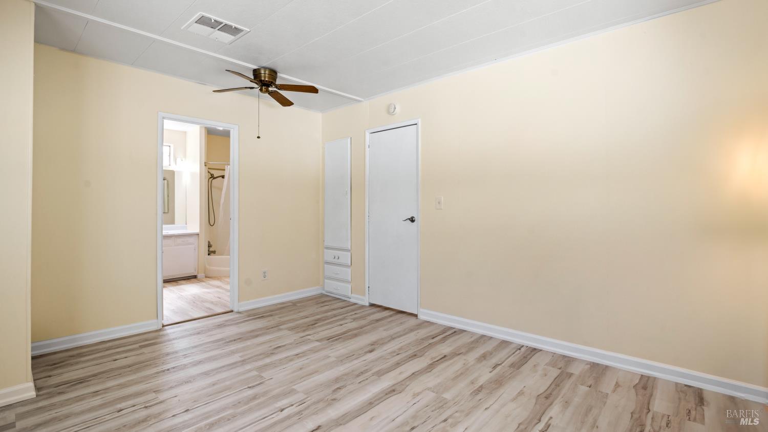 19 Newell Circle Napa CA 94558
