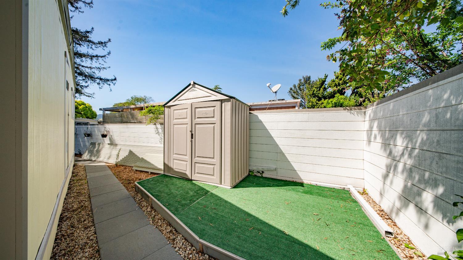 19 Newell Circle Napa CA 94558