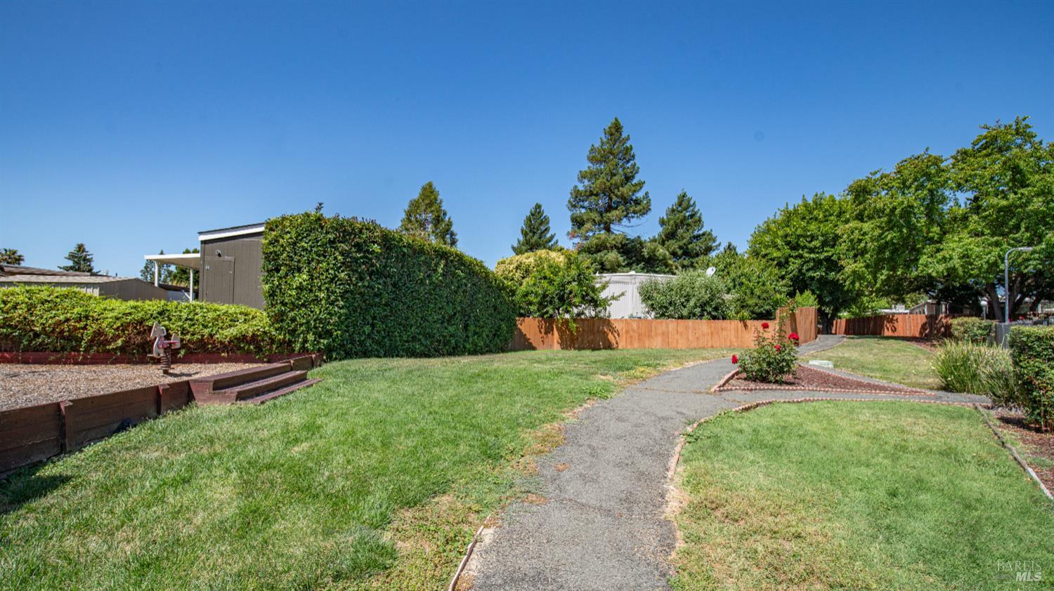 19 Newell Circle Napa CA 94558