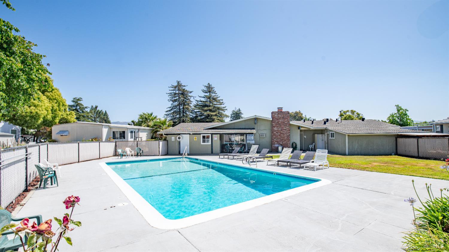 19 Newell Circle Napa CA 94558