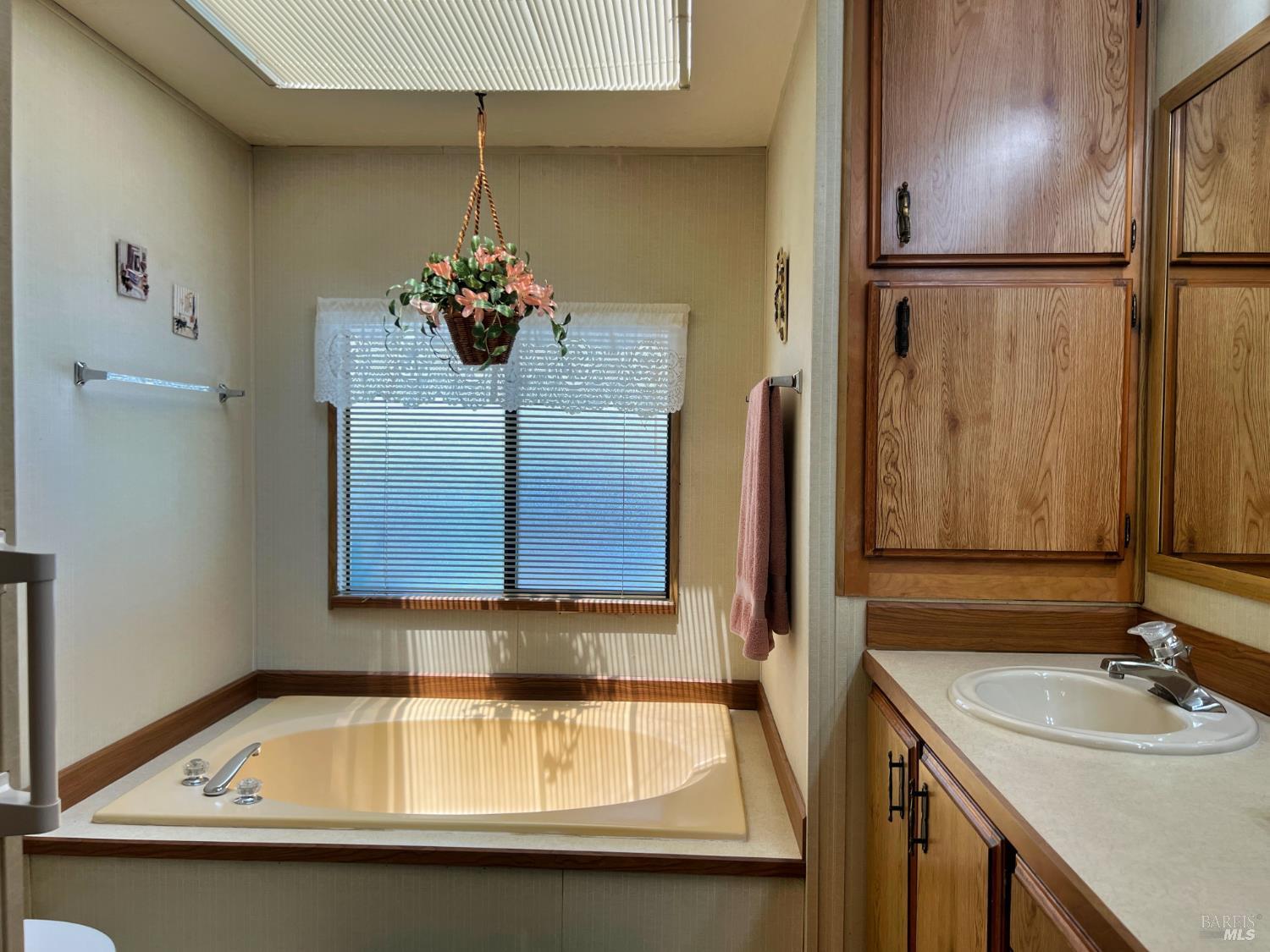 24 Blanco Place Ukiah CA 95482