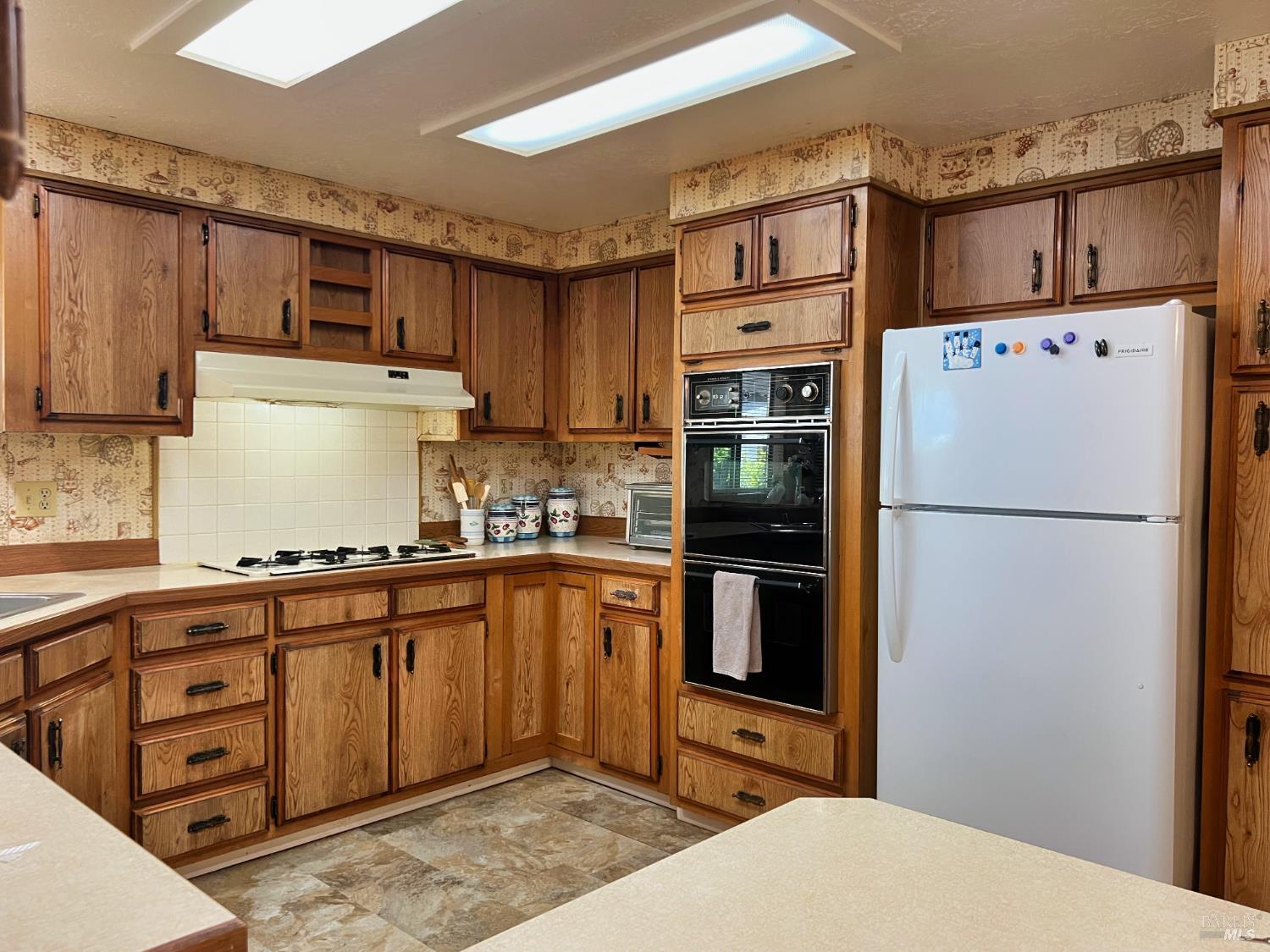 24 Blanco Place Ukiah CA 95482