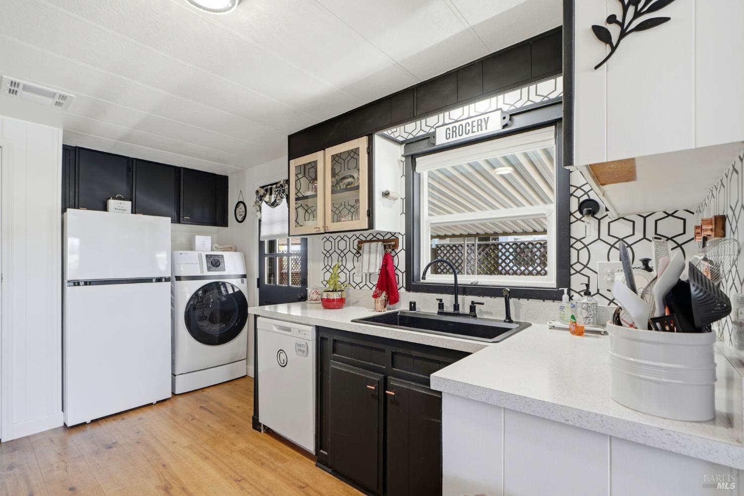703 Sequoia Street Windsor CA 95492