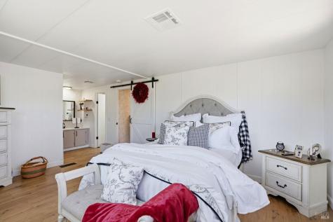 703 Sequoia Street Windsor CA 95492